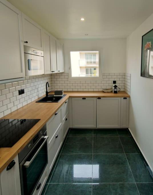 Parisian Style Apartment เมซง-อัลฟอร์ ภายนอก รูปภาพ